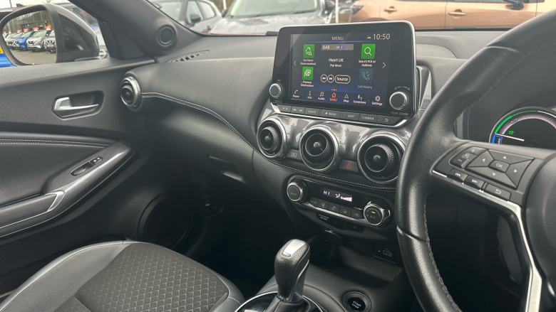 Nissan Juke 1.6 Hybrid N-Connecta 5dr Auto Hybrid Hatchback